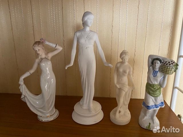 Фарфоровые статуэтки