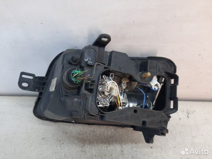 Фара передняя правая Fiat Panda хэтчбэк 5 дв. 1.1