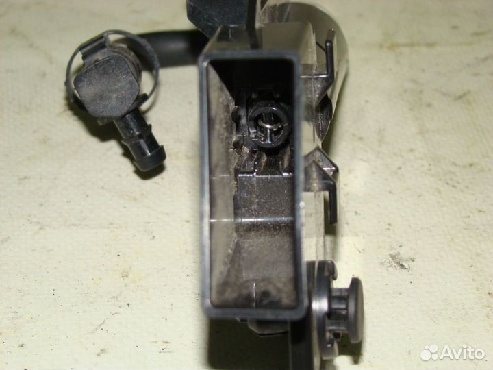 Форсунка омывателя фары FR outback 2014 (1000 мело