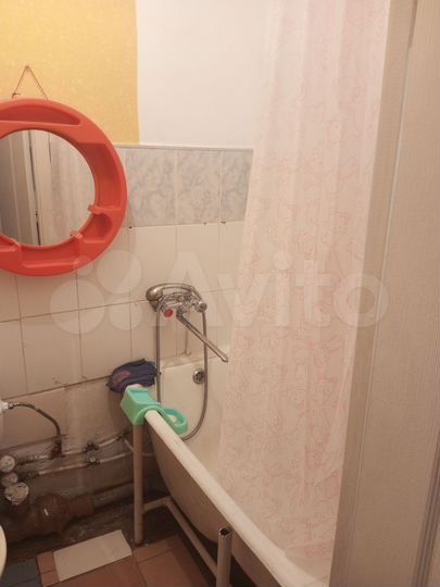 Комната 25 м² в 1-к., 1/5 эт.