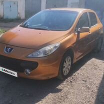 Peugeot 307 1.6 AT, 2006, 375 000 км, с пробегом, цена 355 000 руб.