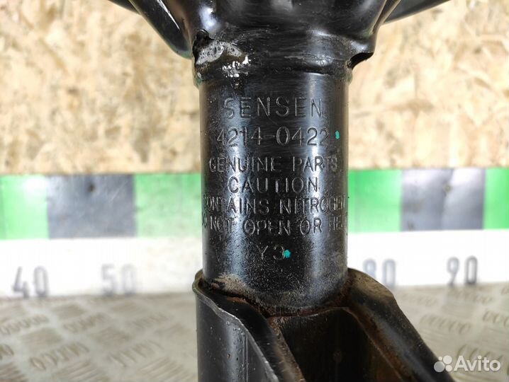 Амортизатор передний левый Mitsubishi Space star 1998-2004