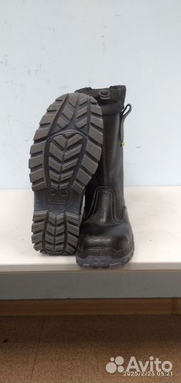 Ботинки рабочие зимние 42 размер