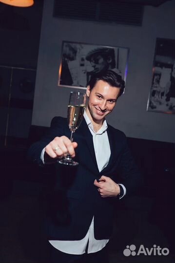 Ведущий мероприятий