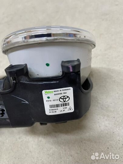 Противотуманные фары toyota corolla e180