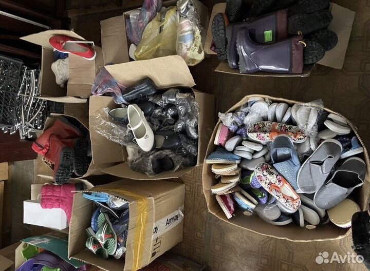 Новая детская одежда и обувь