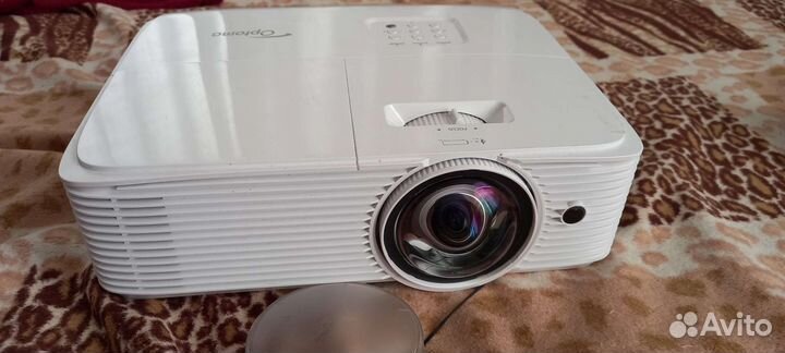 Проектор Optoma