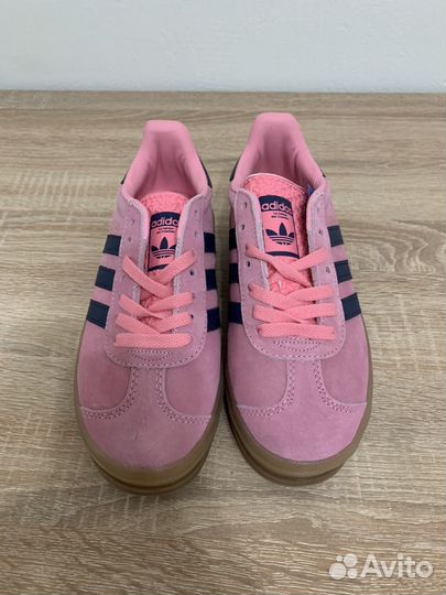 Кроссовки adidas gazelle