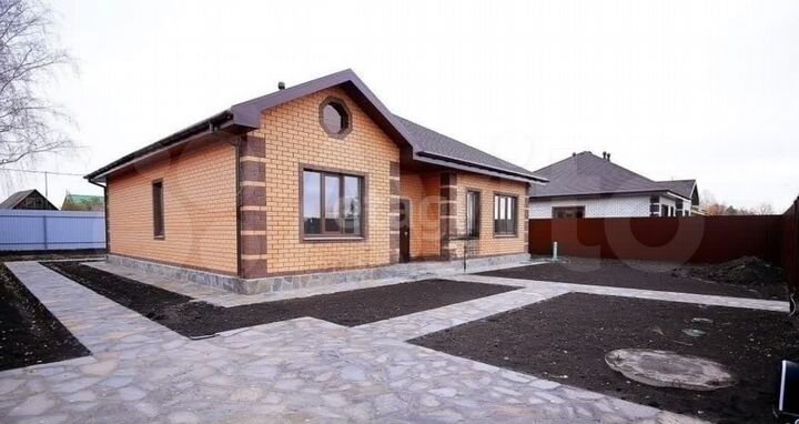 Дом 96 м² на участке 8 сот.