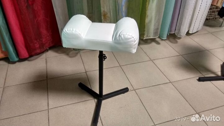 Подставка педикюрная