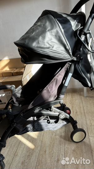 Прогулочная коляска