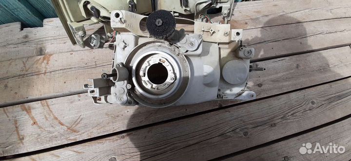 Фара Toyota Hiace