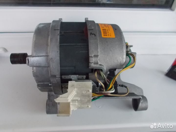 Мотор стиральной машины Electrolux EWS10400-10470