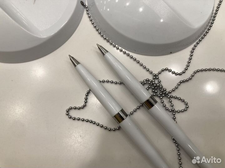 Ручка на подставке