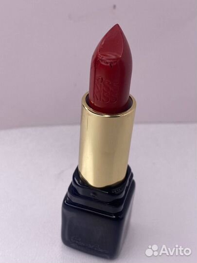 Помада Guerlain kisskiss lipstick