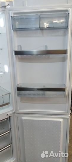 Холодильник siemens