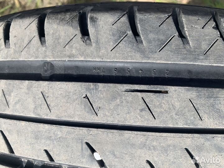 Viatti Strada Asimmetrico 205/55 R16 и 205/55 R16