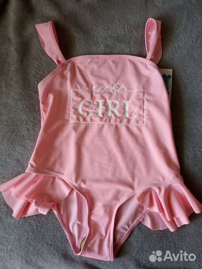 Купальник на девочку новый