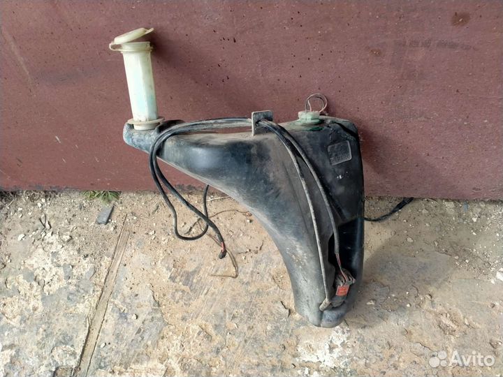 Бачек омывателя Daewoo Nexia