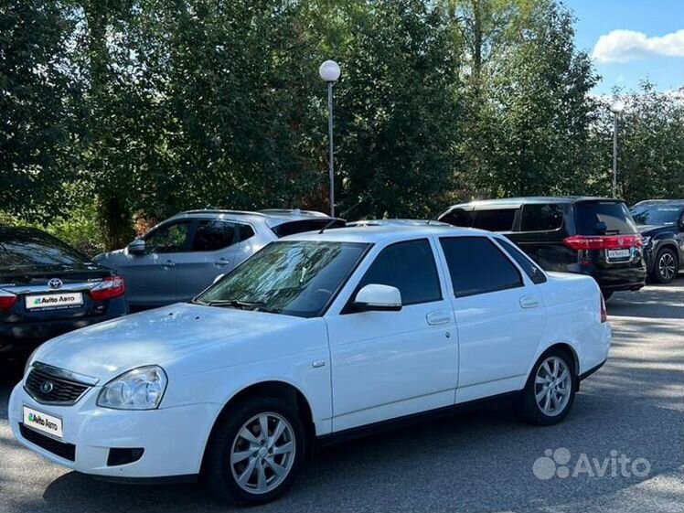 Купить авто 🚗 в Карачаево-Черкесии: 4 432 объявления | Продажа новых и б/у  автомобилей | Авито