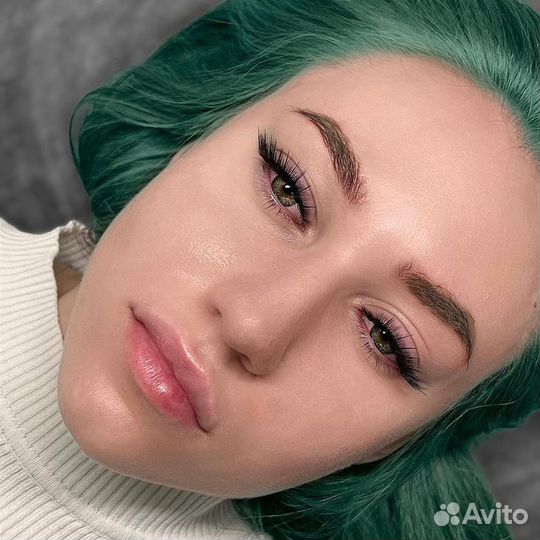 Наращивание ресниц в салоне красоты