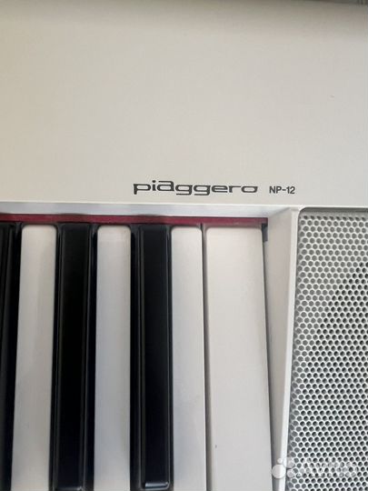 Синтезатор yamaha piaggero np-12