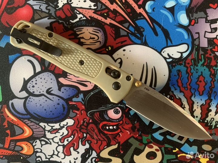 Нож benchmade bugout 535 бледно-оливковый