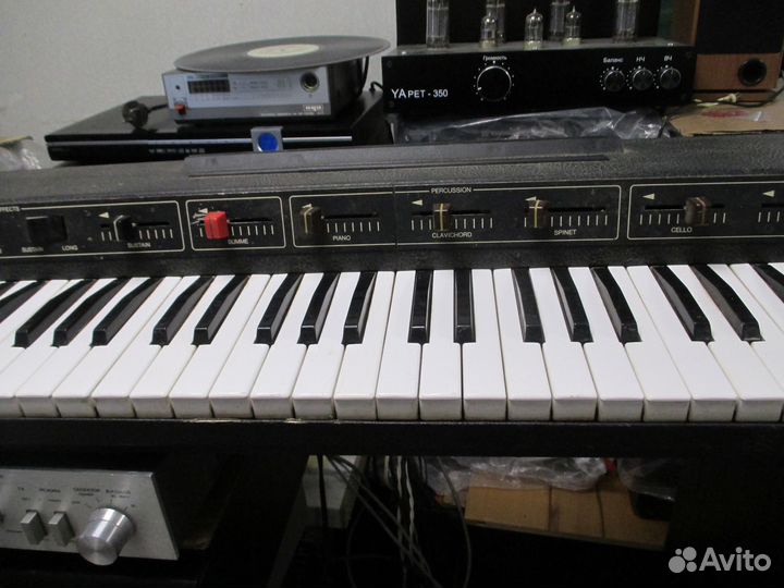 Аналог-синтезатор Vermona Piano-String (GDR )