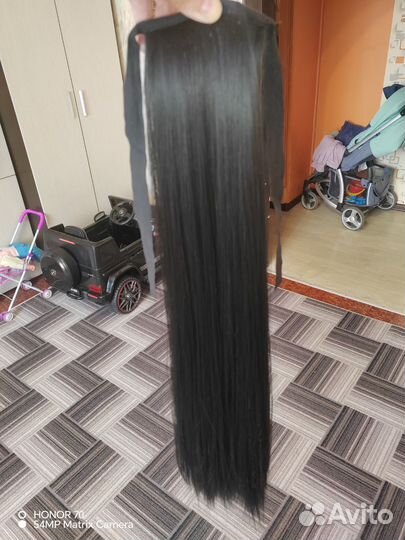 Волосы на заколках