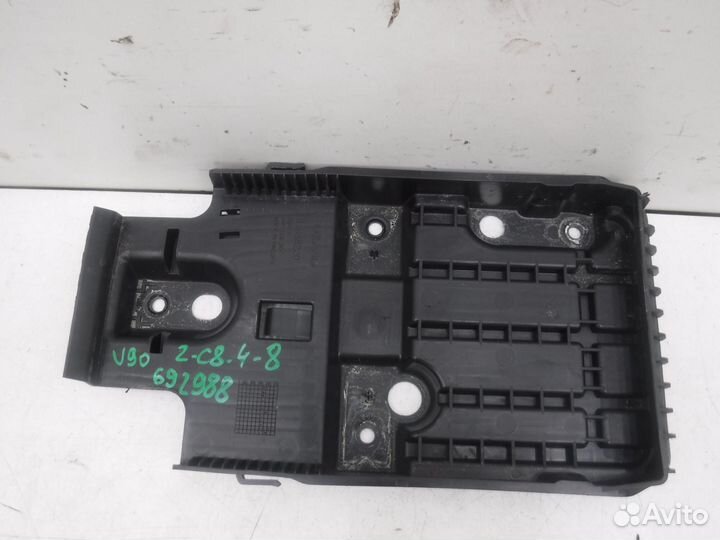 Б/У Б/У Крепление аккумулятора Volvo V90 (Cross