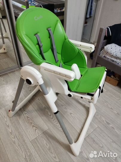 Стульчик для кормления capella