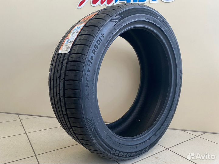 Tracmax X-Privilo RS01+ 275/40 R20 106Y