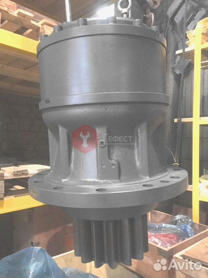 Поворотный редуктор Hitachi ZX35