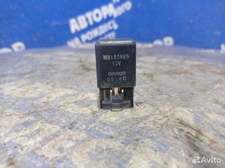 Реле Mitsubishi Pajero 2 внедорожник 1998