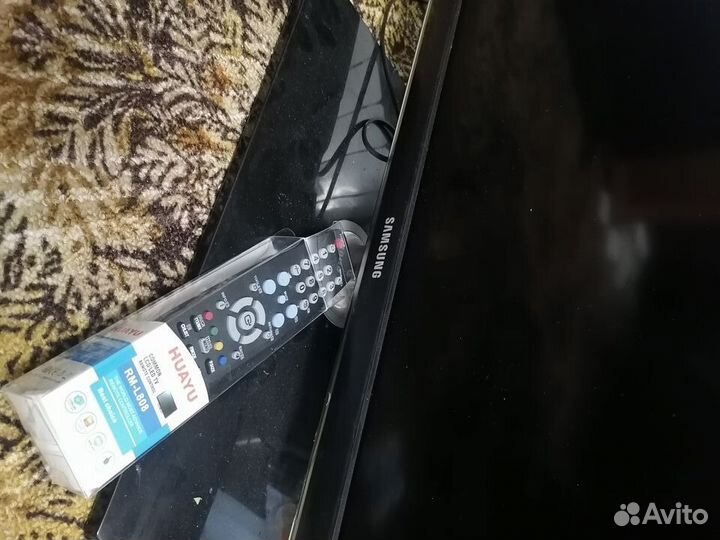 Телевизор ЖК UE32