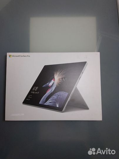 Microsoft Surface Pro 5 i5-7300 2.7Ghz/4Gb/128SSD