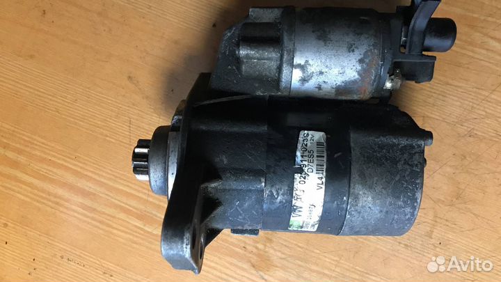 Стартер Volkswagen Golf 4 2002 valeo