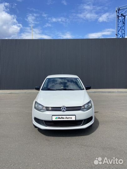 Volkswagen Polo 1.6 AT, 2013, 163 356 км