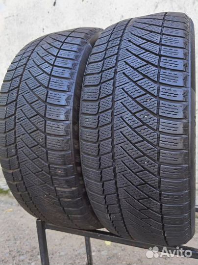 Continental ContiVikingContact 6 205/50 R17 93T