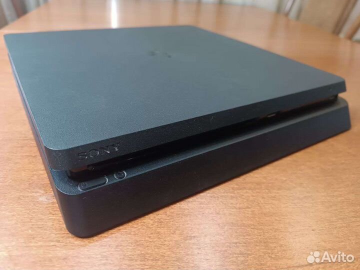 PS4 slim + игры Sony Playstatiom 4