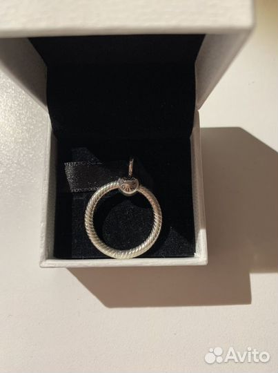 Кулон Moments “Pandora O”