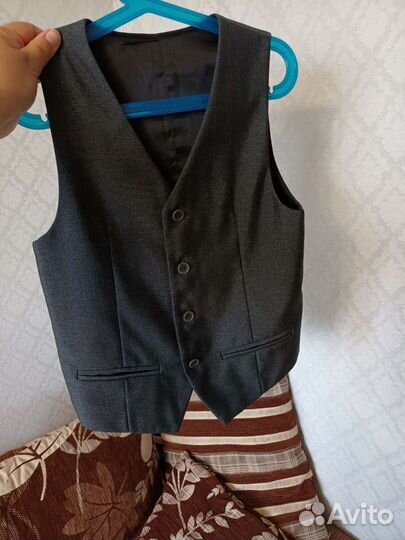 Школьная форма для первоклассника