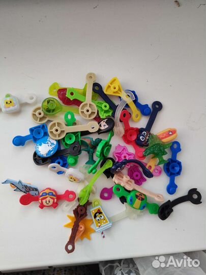 Приколыши, бравлы, скрепыши