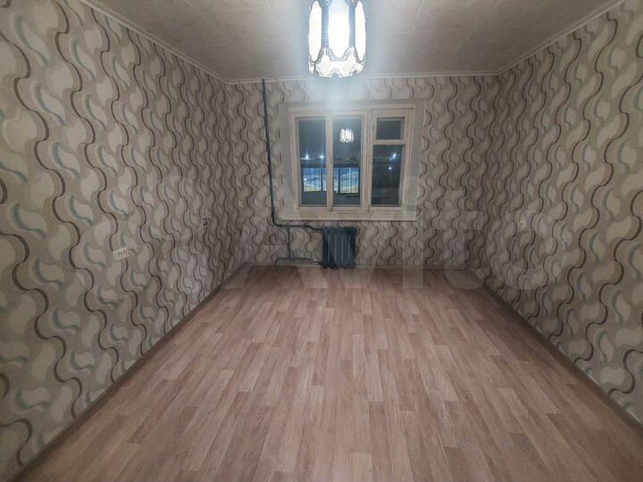 Комната 13 м² в 6-к., 4/5 эт.