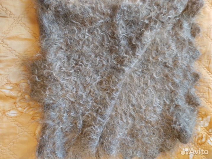 Пуховый платок шаль