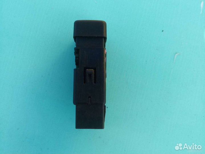 Кнопка птф Land Rover Range Rover 2 P38A