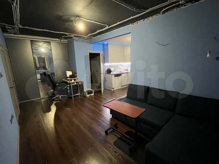 2-к. квартира, 46 м², 2/4 эт.