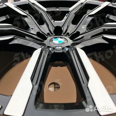 Литые диски BMW X5 x6 X7 R22