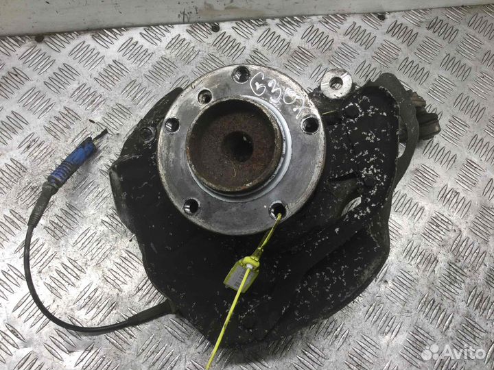 Ступица передняя левая BMW 5-Series M52B20 (206S4)