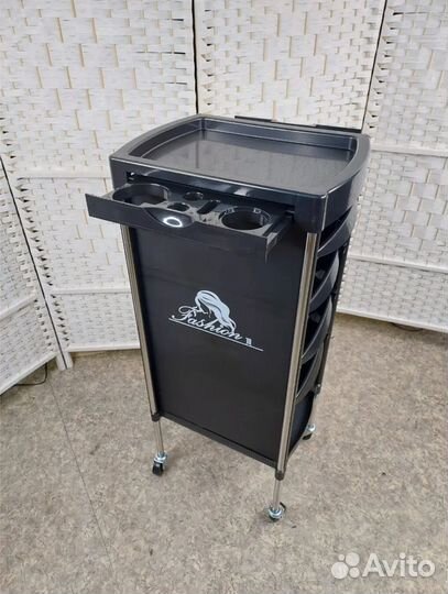 Этажерка для мастера на колесах